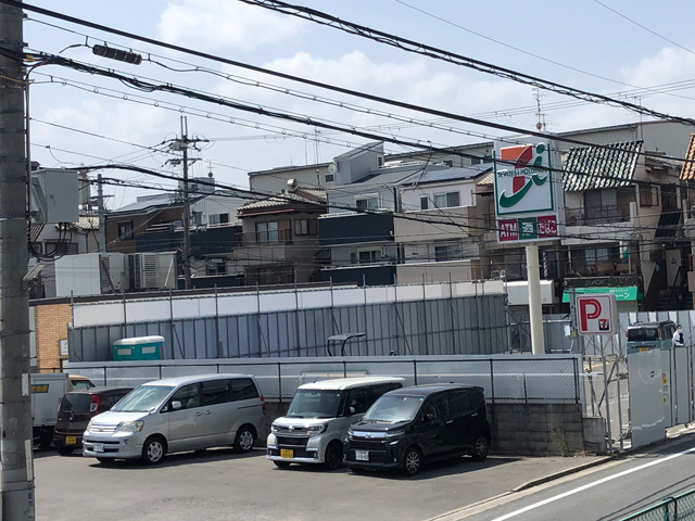 7-Eleven to build 7-Eleven in parking lot of another 7-Eleven